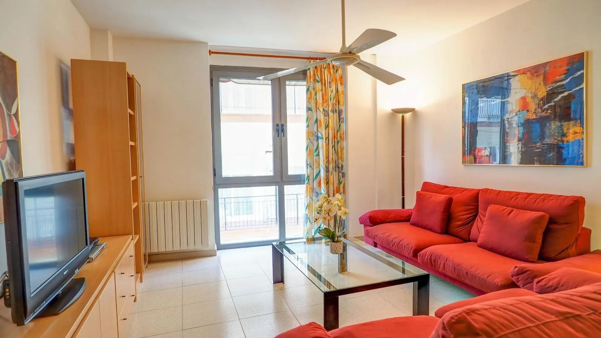 Apartment Apartamento Burdeos By Hello Homes Sitges